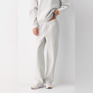 Cozy Sweatfleece Mega Straight Sweatpant